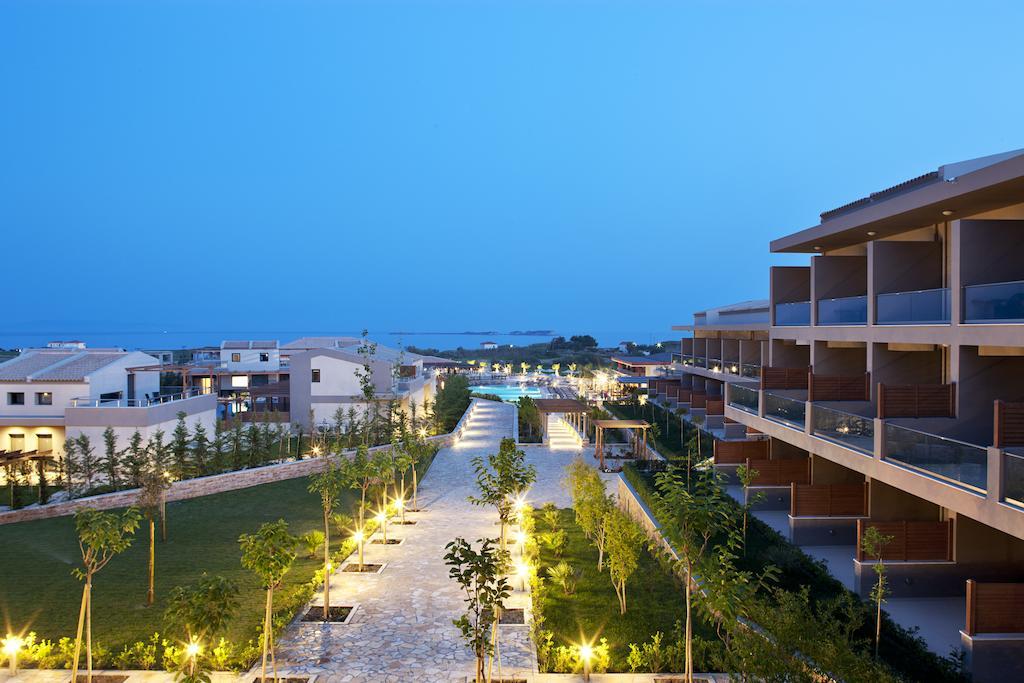 อพอลโลเนียน แอสเทเรียส รีสอร์ต แอนด์ สปา Hotel Paliki ภายนอก รูปภาพ